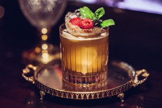 „Faradai-Smash“ Cocktail